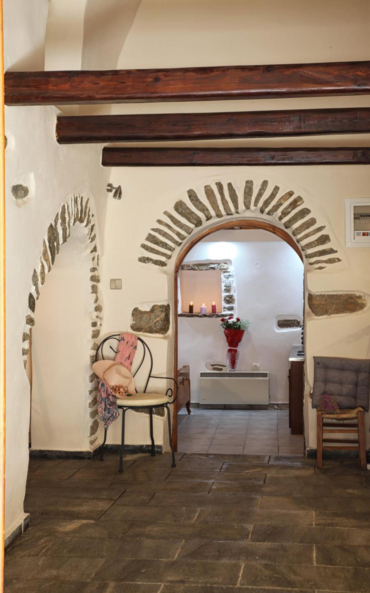 Schinos Apartments Mesta Luaran gambar